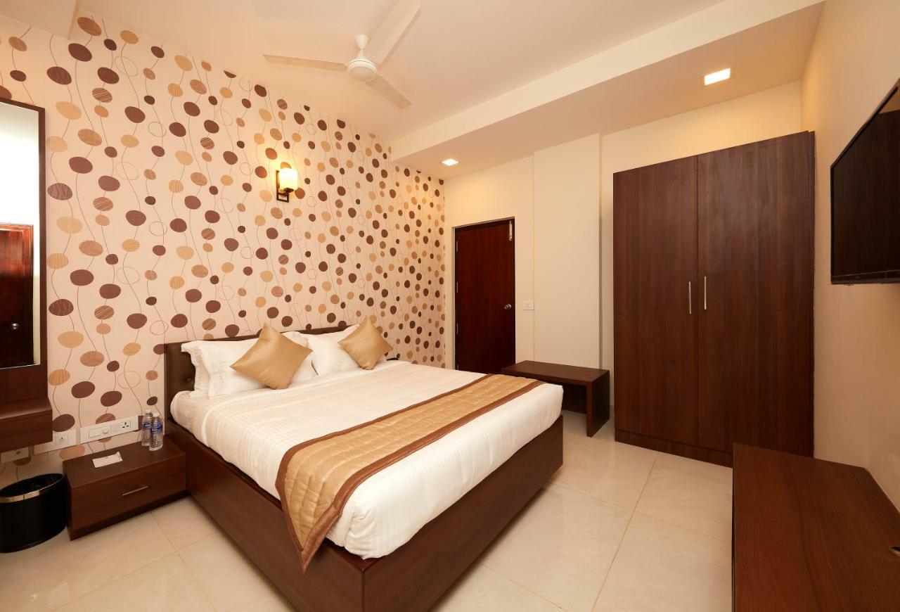Hotel Kamar Residences And Banquets Chennai Eksteriør billede